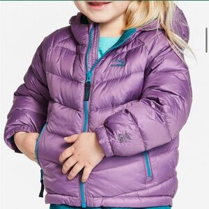 LL Bean Toddlers' Ultralight 650 Down Jacket, size 4T, violet chalk
